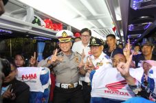 Honda Berangkatkan 2.315...