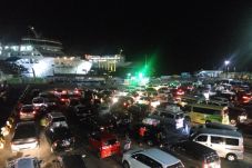Malam Ini Diprediksi...