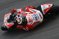 Lorenzo Sudah Menebar...