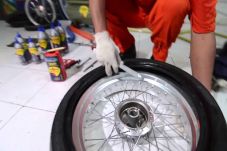 Tips Merawat Ban Tubeless