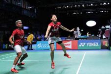 Praveen Jordan/Debby...