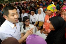 Warga Pondok Pinang...