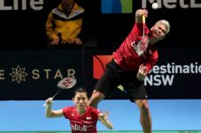 Praveen/Debby Jadi Runner...