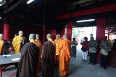 Renovasi Vihara Petak...