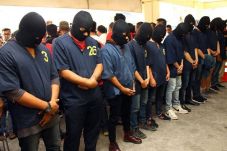 Komunitas Gay Indonesia...