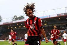 Beli Bek Chelsea, Bournemouth...