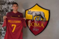 Roma Resmi Datangkan...
