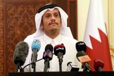 Qatar: Tuntutan Arab...
