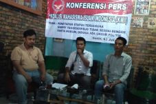 Mahasiswa Cium Upaya...