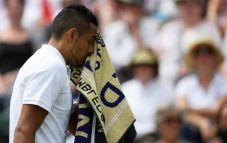 Kyrgios Mundur di Babak...