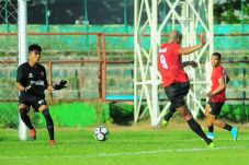 Awas, Persib! Skuat...