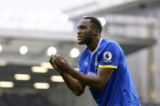 Romelu Lukaku Bakal...