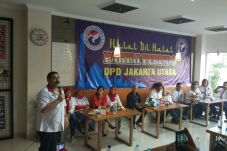 HT Seorang Visioner,...
