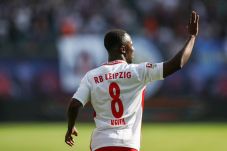 Lima Alternatif Liverpool...