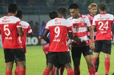 Madura United Siap Jinakan...