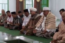 Ketua Majelis Zikir...