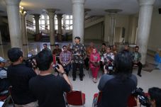 UGM Tolak Hak Angket...