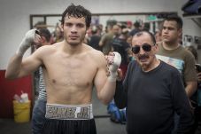 Chavez Jr Ingin Hadapi...