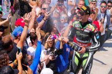 Hasil Lengkap WSBK Laguna...