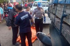 Tabrak Truk Hino, Anggota...
