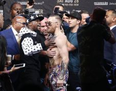 Pelatih McGregor Ngaku...