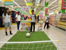Giant Cari Bakat Pemain...