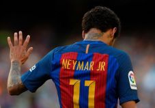 Barca Tegaskan 200 Persen...