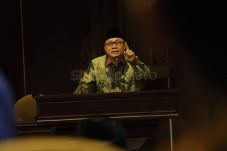 Usai Bertemu Jokowi,...