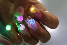 Unik, Tren Nail Art...