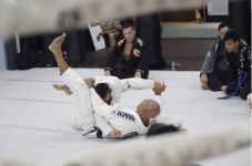 Legenda MMA: Petarung...