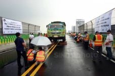 Jalan Layang Transjakarta...