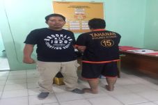 Aniaya dan Ancam Bunuh...