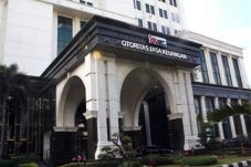 Rapat 6 Jam, Berikut...