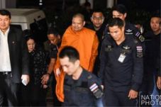 Ditahan, Biksu Mewah...