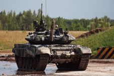 Irak Borong Tank T-90...