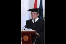 Saran Guru Besar Universitas...