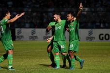 Benamkan Mitra Kukar,...
