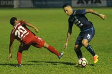 Arema Bantu Semen Padang...