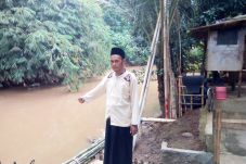 Rendam Puluhan Rumah,...