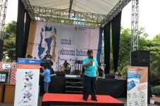 Rayakan Ultah Kemenko...