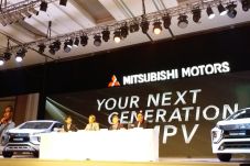 Mobil Small MPV Baru...