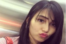 Ayu Ting Ting Tambah...