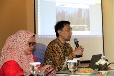 Bank Mandiri Perkuat...