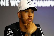 6 Alasan Kenapa F1 Butuh...