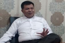 Kalah di Hasil Survei,...