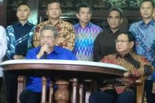 Demokrat-Gerindra Perkuat...