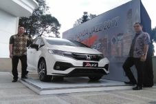 Honda Pasang Target...