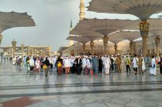 Masjid Nabawi Mulai...