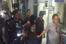 Bawa Sabu dari Malaysia,...