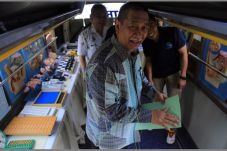 Pilgub Jabar, Deddy...